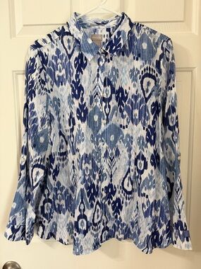 Chico's No Iron Linen Long Sleeve Button Up Tunic in blue & white Ikat Print